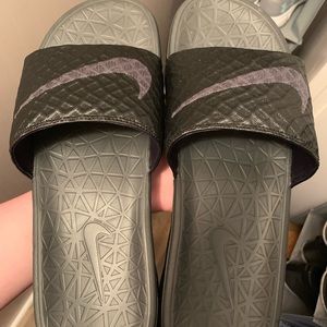 Men’s Nike slides